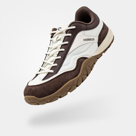 Hollow - Wide Toe Sneakers