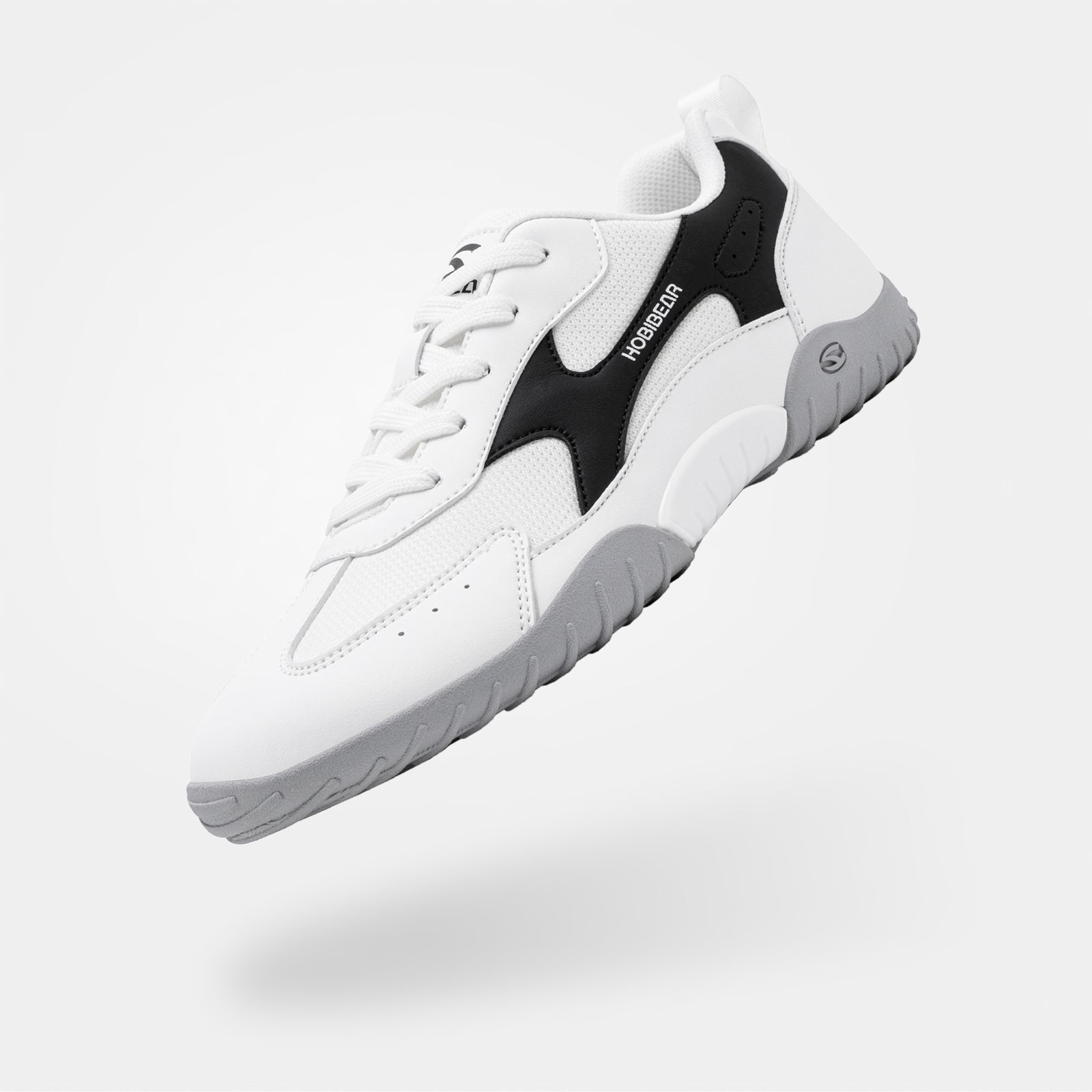 Terra - Wide Toe Sneakers