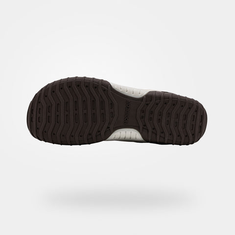 Tundra - Wide Toe Sneakers