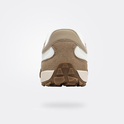 Hollow - Wide Toe Sneakers