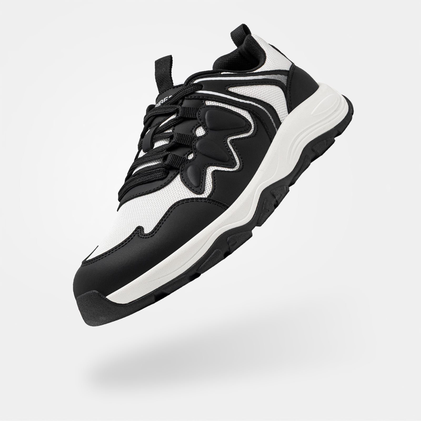 Gale - Wide Toe Sneakers