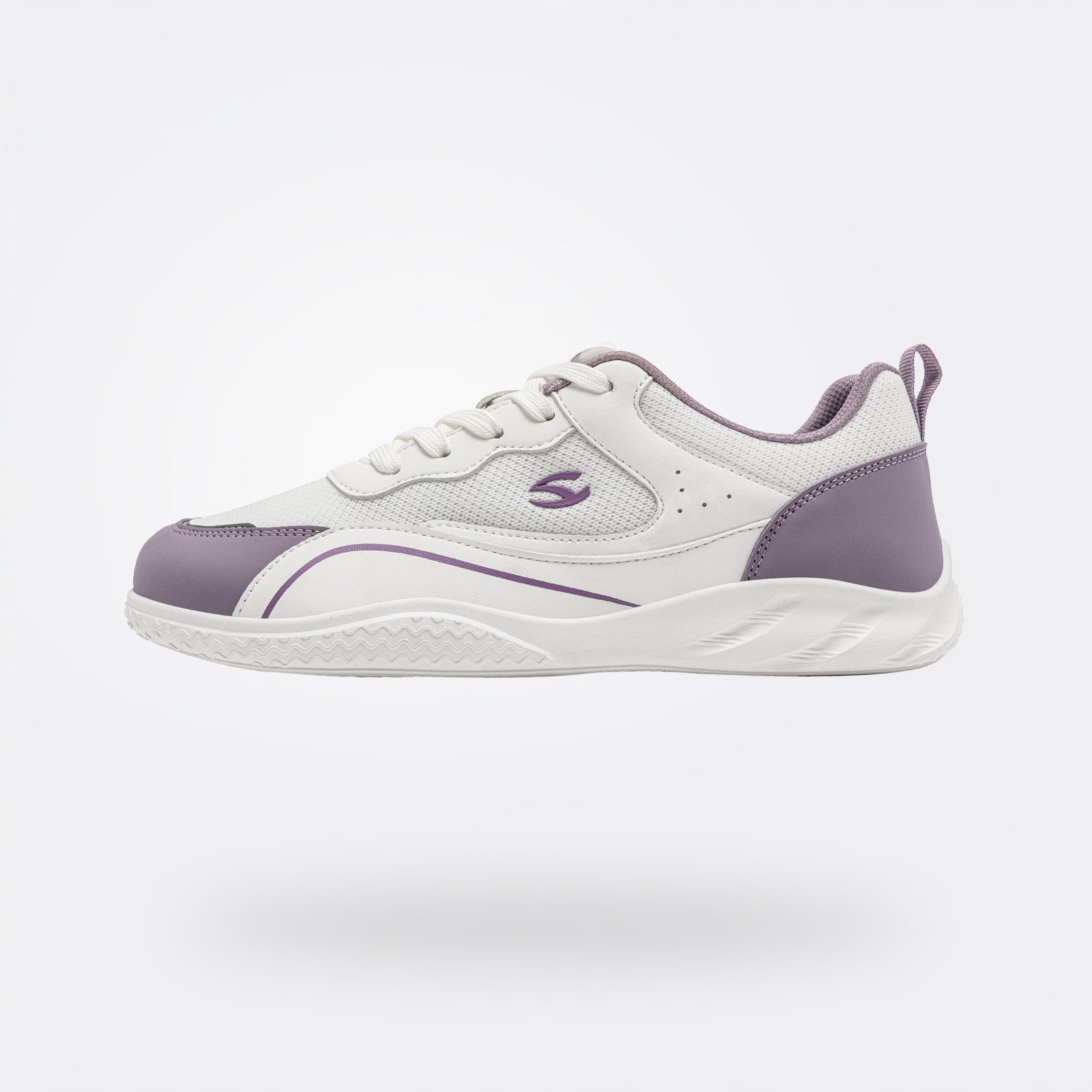 Vale - Wide Toe Sneakers