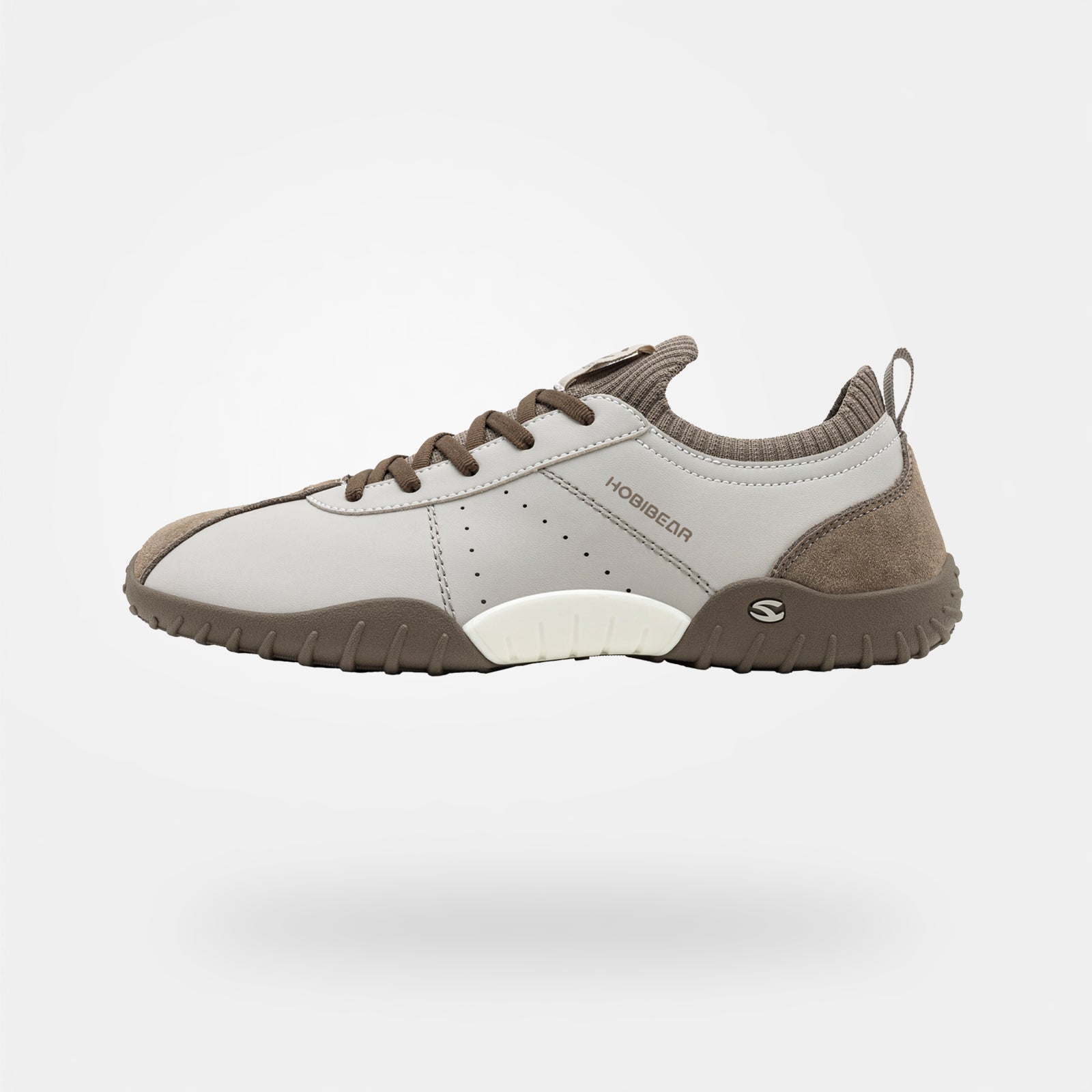 Ember - Wide Toe Sneakers